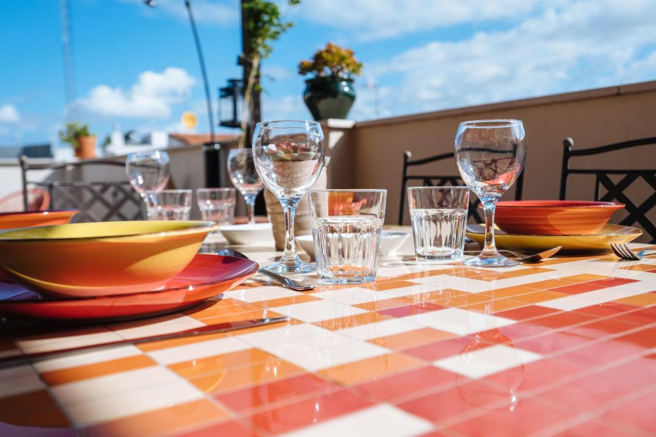 Homeyseville-Amazing Penthouse Giralda Views 8 Pax, Parking Optional Екстериор снимка